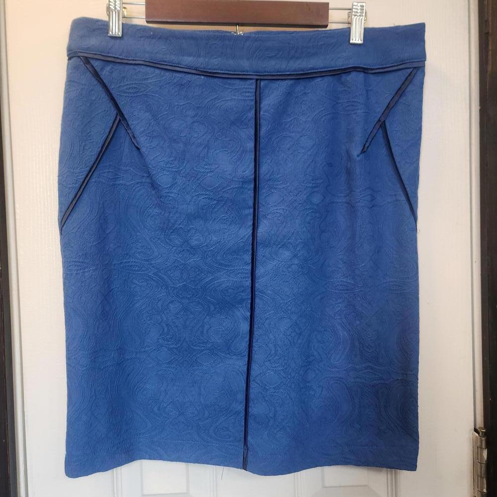 ROMY Royal Blue Floral Textured Pencil Skirt - Size Large